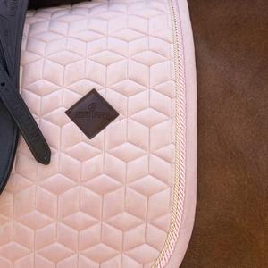product/k/e/kentucky-horsewear-42579-50-dr-soft-rose-3.jpg