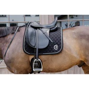 42728-01-dr-dressage-saddle-pad-for-horses-kentucky-onion-quilt-black-full